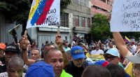 Protesta laboral en Venezuela: enfrentamientos con policía – La Voz del Altiplano