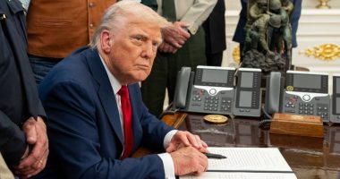 Donald Trump anuncia pausa temporal de ataques contra Irán – La Voz del Altiplano