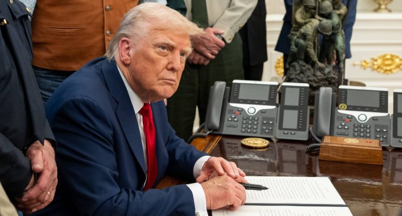 Donald Trump anuncia pausa temporal de ataques contra Irán – La Voz del Altiplano