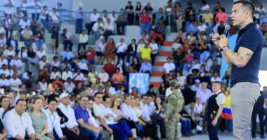 Noboa critica a Correa por su postura en seguridad nacional – La Voz del Altiplano