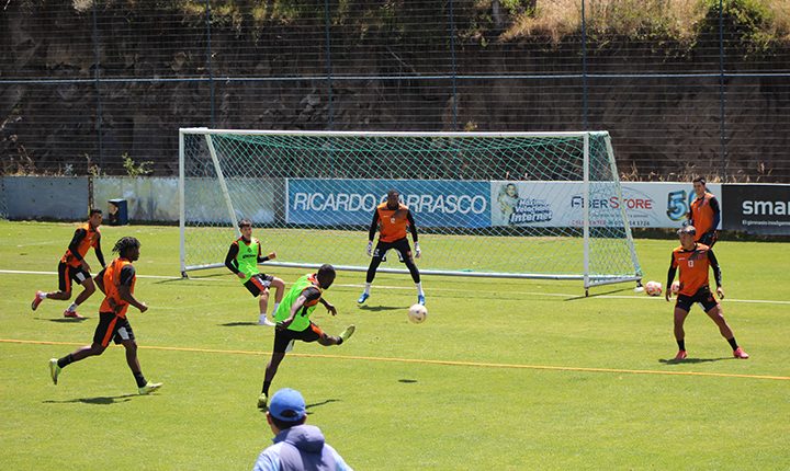 Celestes sin novedades ante Aucas – La Voz del Altiplano