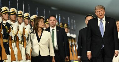 Donald Trump llega a China acompañado de grandes empresarios estadounidenses – La Voz del Altiplano