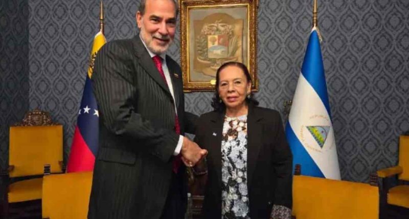 Murillo revela terrible jugada que le hicieron a Daysi Torres – La Voz del Altiplano