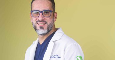 Un admirado médico se convirtió en paciente y murió de cáncer tras 7 años de lucha – La Voz del Altiplano