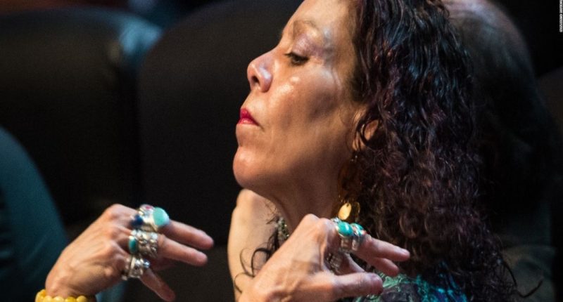 «Son vagos»: Murillo critica a sacerdotes que «tuitean» contra ella – La Voz del Altiplano